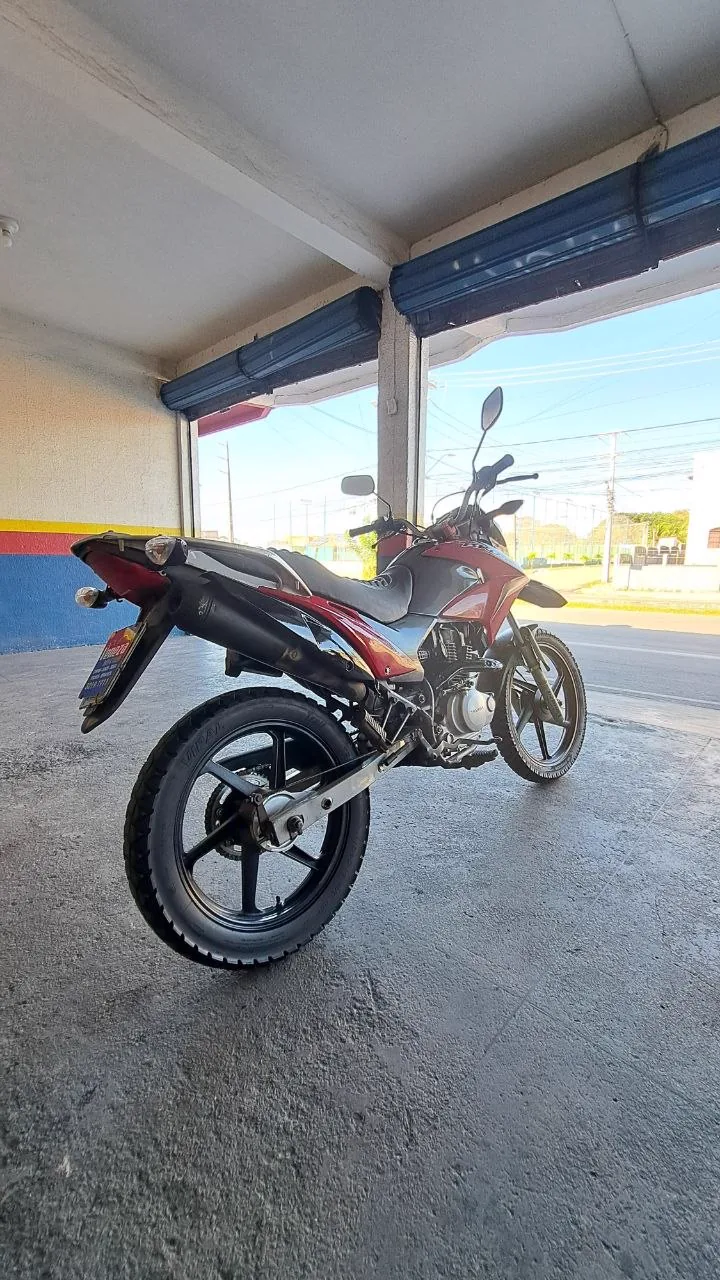 HONDA BROS 150 ES TRASEIRA DIREITA